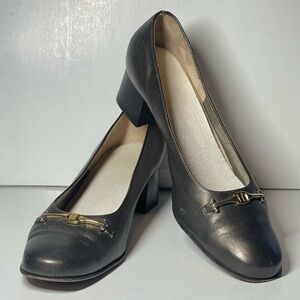 SALVATORE FERRAGAMO Boutique Block Heels with Gold Accent Size 8.5